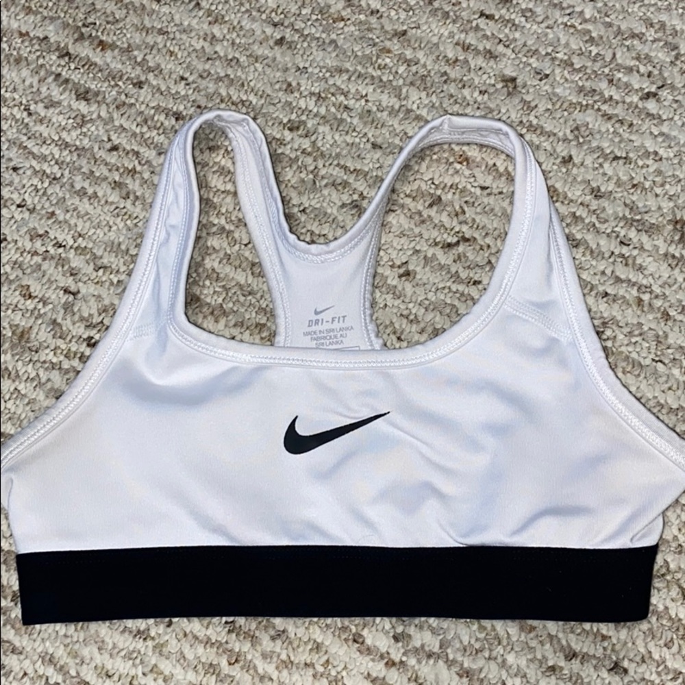 Nike sports bra